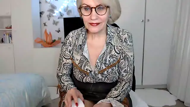 Ghertrude52 online show from 22, 2, 2025