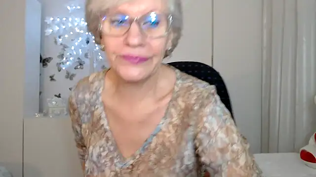 Ghertrude52 online show from 23, 3, 2025