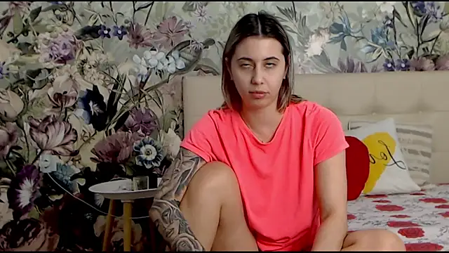 RoseDiamond06 online show from 22, 2, 2025