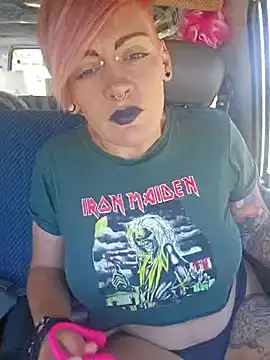 PinkTheHawk online show from 14, 1, 2025