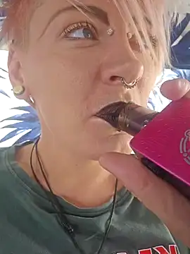 PinkTheHawk online show from 23, 1, 2025