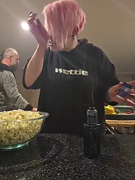 PinkTheHawk online show from 29, 5, 2026