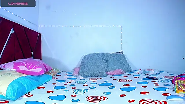 DanisaBrown online show from 14, 12, 2024