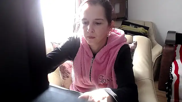 SexxyLety online show from 4, 3, 2026