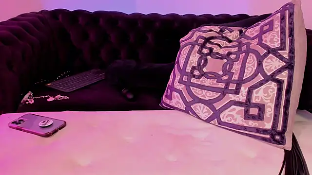 Snapshot of NatashaxoBangs chatting on 15, 3, 2025 NatashaxoBangs online show from 15, 3, 2025