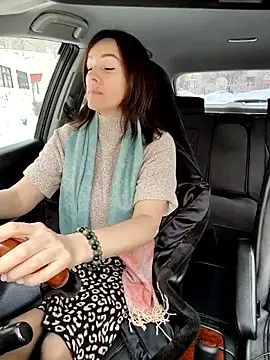 EvaXOAir online show from 6, 3, 2026