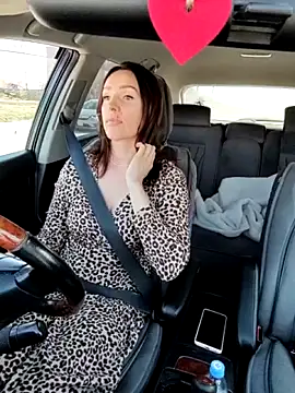 EvaXOAir online show from 2, 4, 2026