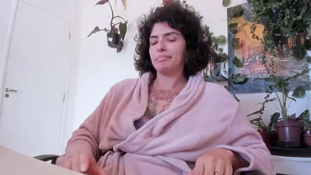 TaliMajesty online show from 22, 10, 2025