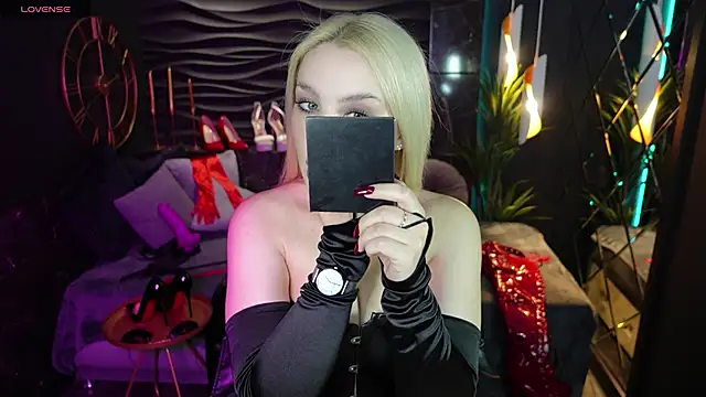 MistressDarsy online show from 27, 1, 2025