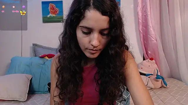 Snapshot of lailypink chatting on 28, 12, 2024 lailypink online show from 28, 12, 2024