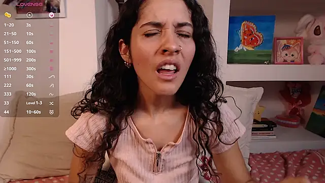 Snapshot of lailypink chatting on 12, 9, 2025 lailypink online show from 12, 9, 2025