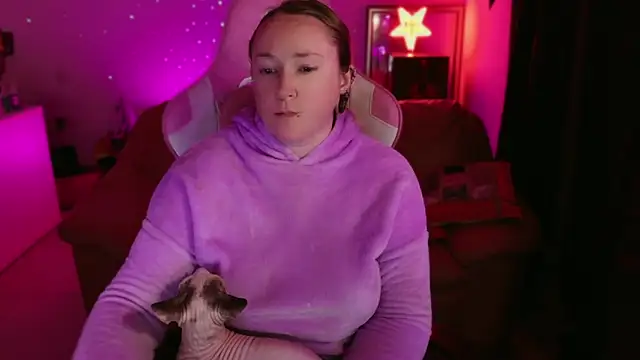 kisicaxx online show from 10, 3, 2025