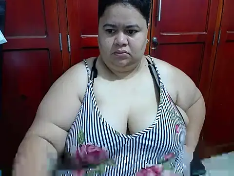 Snapshot of hotlesby4uxxx chatting on 23, 6, 2026 hotlesby4uxxx online show from 23, 6, 2026