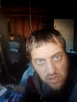 Snapshot of N8daMac chatting on 18, 1, 2025 N8daMac online show from 18, 1, 2025