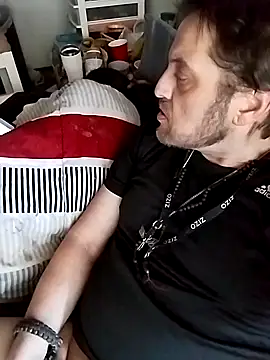 Snapshot of N8daMac chatting on 9, 3, 2025 N8daMac online show from 9, 3, 2025