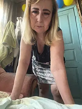 Snapshot of Irina2909@xh chatting on 22, 3, 2025 Irina2909xh online show from 22, 3, 2025