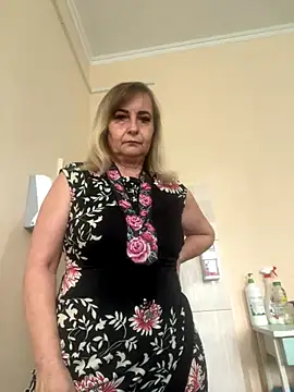 Snapshot of Irina2909@xh chatting on 9, 9, 2025 Irina2909xh online show from 9, 9, 2025
