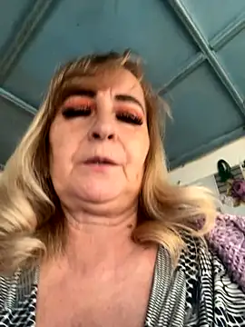 Snapshot of Irina2909@xh chatting on 27, 9, 2025 Irina2909xh online show from 27, 9, 2025