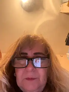 Snapshot of Irina2909@xh chatting on 28, 9, 2025 Irina2909xh online show from 28, 9, 2025