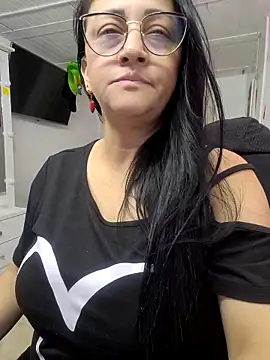 Ameliarizo online show from 16, 3, 2026