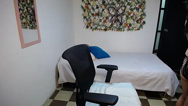 Snapshot of Sofi_5249_ chatting on 14, 3, 2025 Sofi 5249 online show from 14, 3, 2025