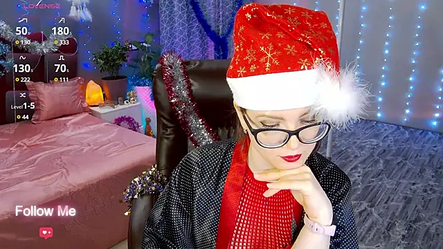 Snapshot of AngelaWhiti chatting on 26, 12, 2024 AngelaWhiti online show from 26, 12, 2024