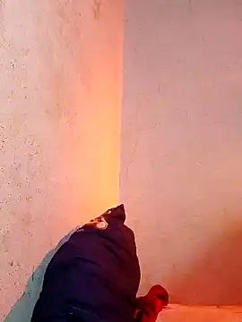 QueenSoreal online show from 10, 2, 2025