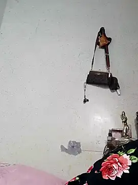 QueenSoreal online show from 13, 3, 2025