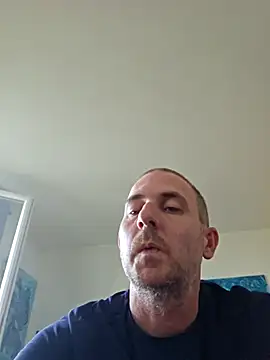 verylargecock online show from 24, 2, 2026