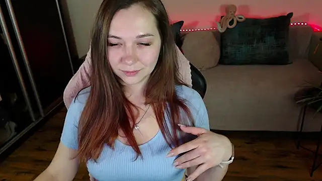 Snapshot of LizaSexy20 chatting on 2, 2, 2025 LizaSexy20 online show from 2, 2, 2025