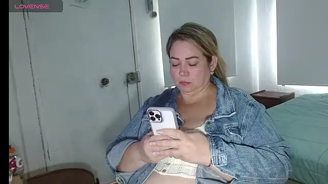 bella savati online show from 2, 10, 2025