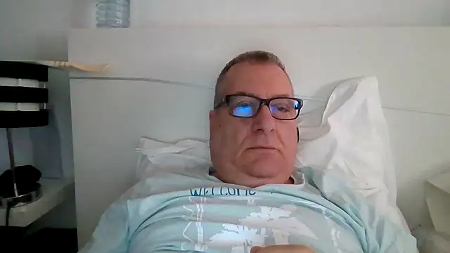 Snapshot of vergatugablogspot chatting on 22, 4, 2026 vergatugablogspot online show from 22, 4, 2026