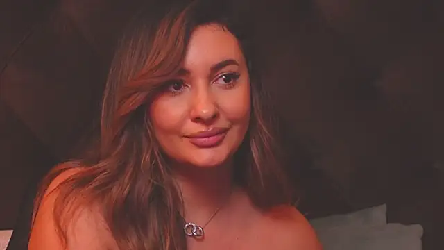 YaaraCollins online show from 4, 1, 2025