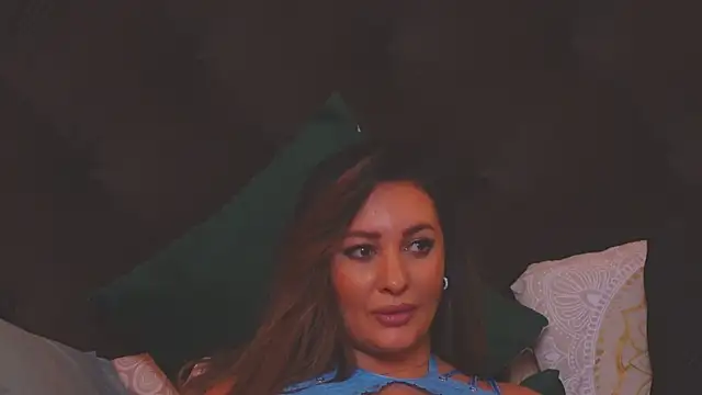 YaaraCollins online show from 27, 1, 2025