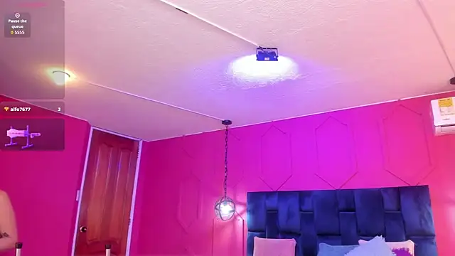 chantall1375 online show from 18, 9, 2025