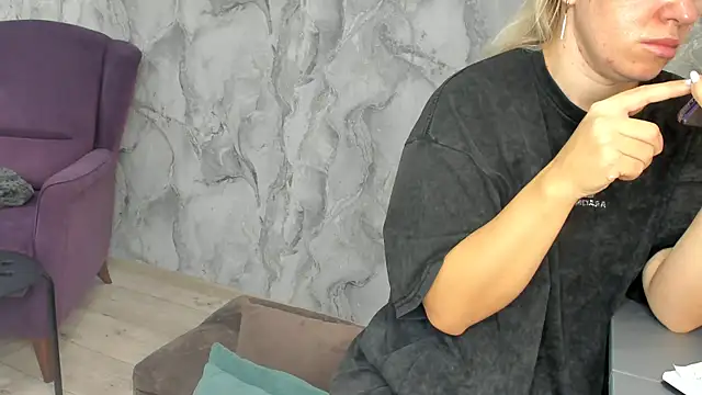 succubus online show from 26, 9, 2025