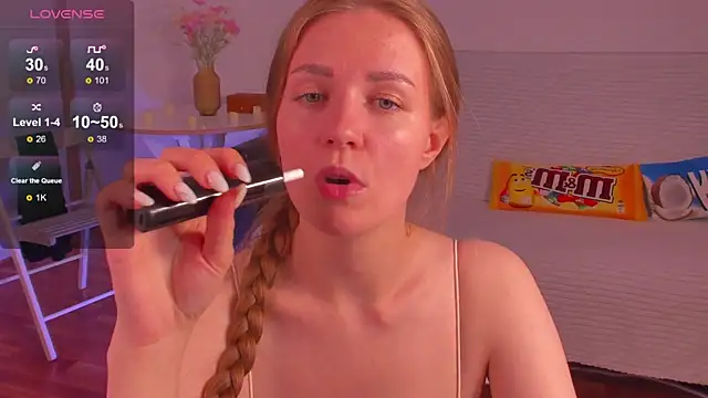 SweetMilkis online show from 25, 6, 2026