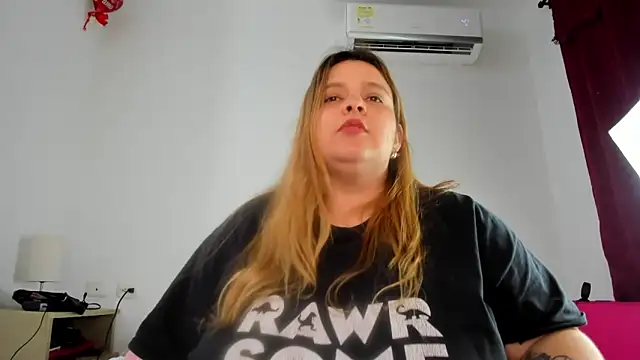 Snapshot of Blondylicious chatting on 7, 3, 2025 Blondylicious online show from 7, 3, 2025