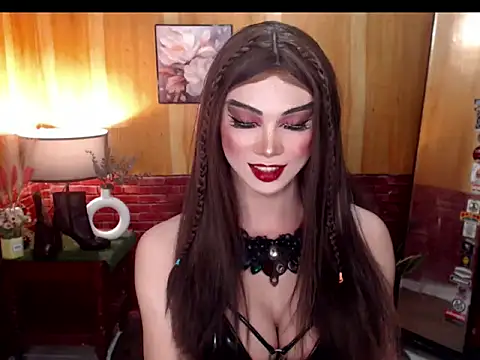Snapshot of MagneticBeauty chatting on 13, 9, 2025 MagneticBeauty online show from 13, 9, 2025