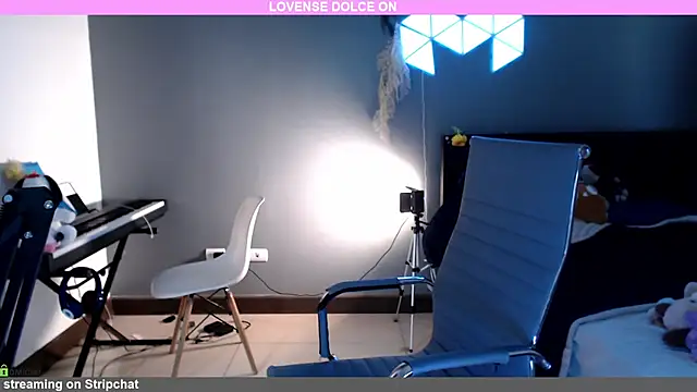 Snapshot of minarocket_ chatting on 28, 2, 2025 minarocket  online show from 28, 2, 2025