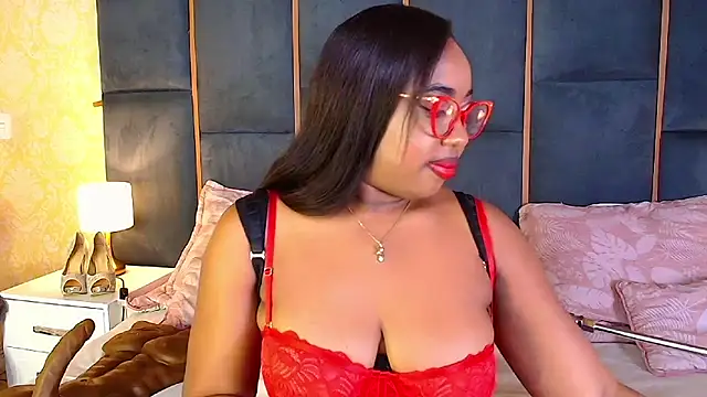 CaseyMoon online show from 1, 11, 2025