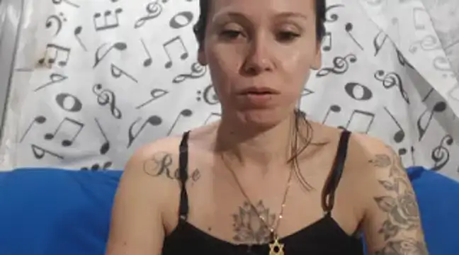 Venusluxodomme online show from 22, 2, 2025