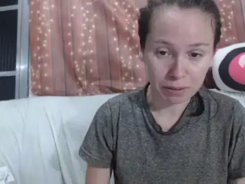 Venusluxodomme online show from 5, 2, 2026