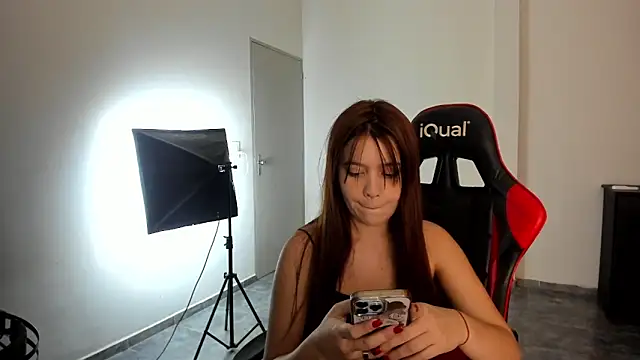 kiarafonseca  online show from 25, 3, 2026