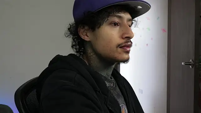 trieone online show from 29, 3, 2026