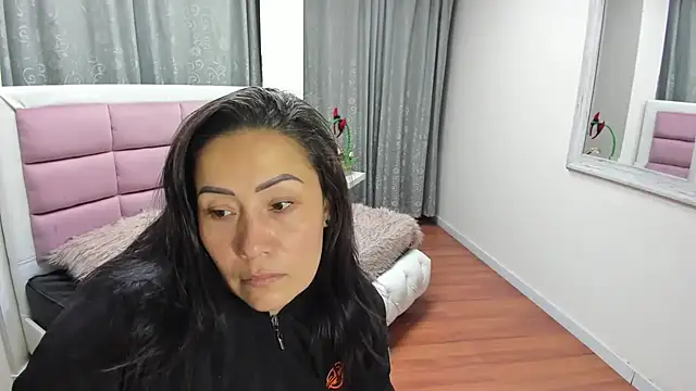 gaby trent online show from 8, 7, 2026