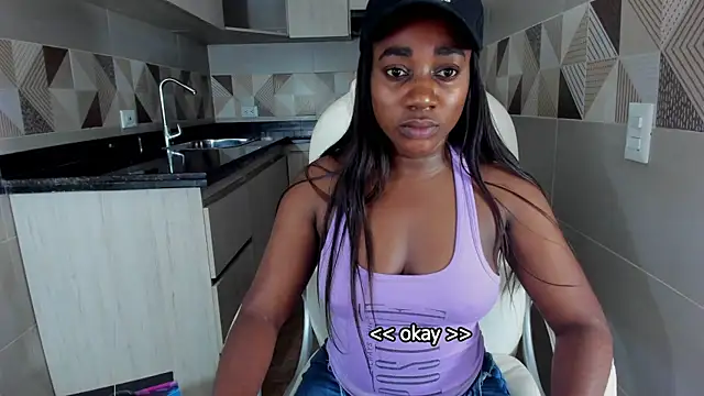 cristaaalclocks1 online show from 6, 2, 2025