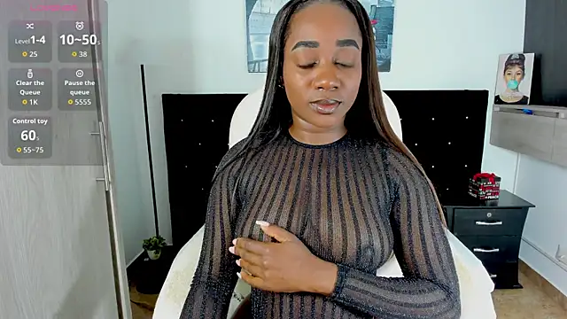 cristaaalclocks1 online show from 10, 4, 2026