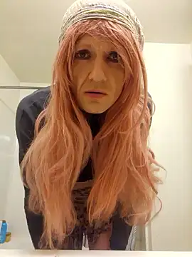 Snapshot of KandiK37 chatting on 7, 3, 2025 KandiK37 online show from 7, 3, 2025