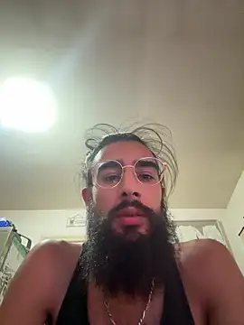 Snapshot of Av0caT chatting on 8, 9, 2025 Av0caT online show from 8, 9, 2025